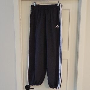 Adidas Pants M NWT